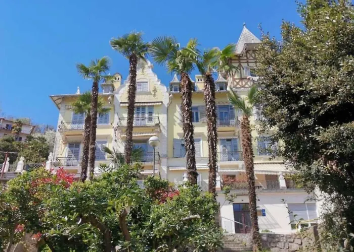 In The Centar Esperia 아파트 *